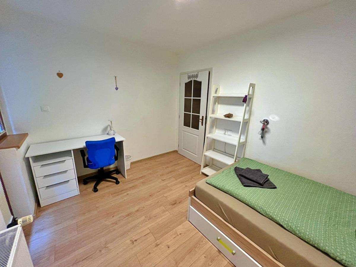 Apartman Stara Sasova Besztercebánya Kültér fotó